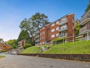 FRONT ASPECT- click for photo gallery